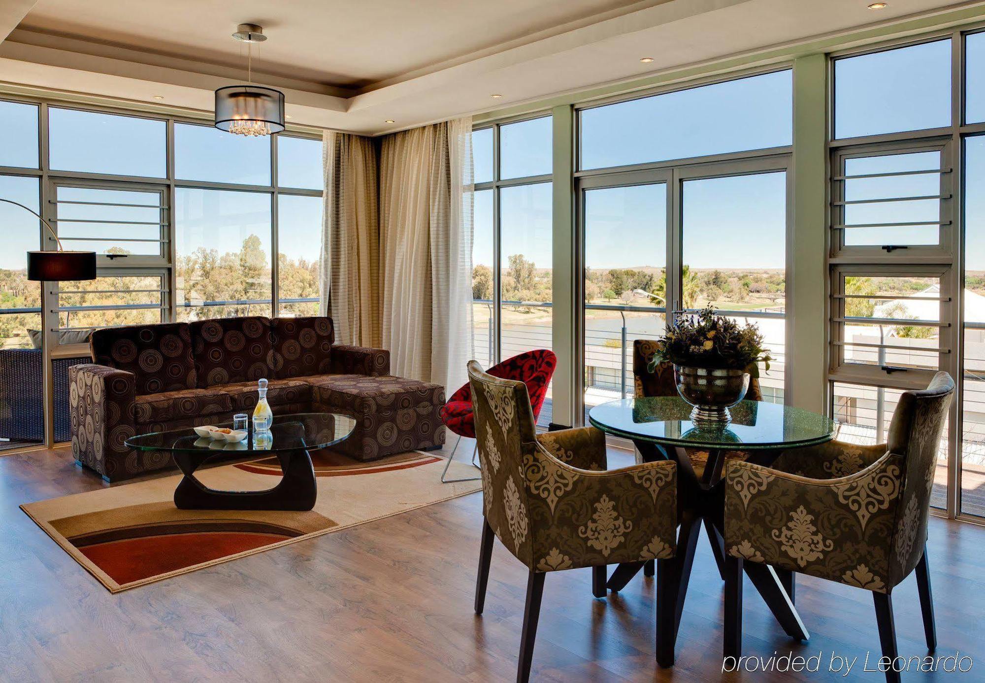 Hotel The Oasis Upington Zewnętrze zdjęcie
